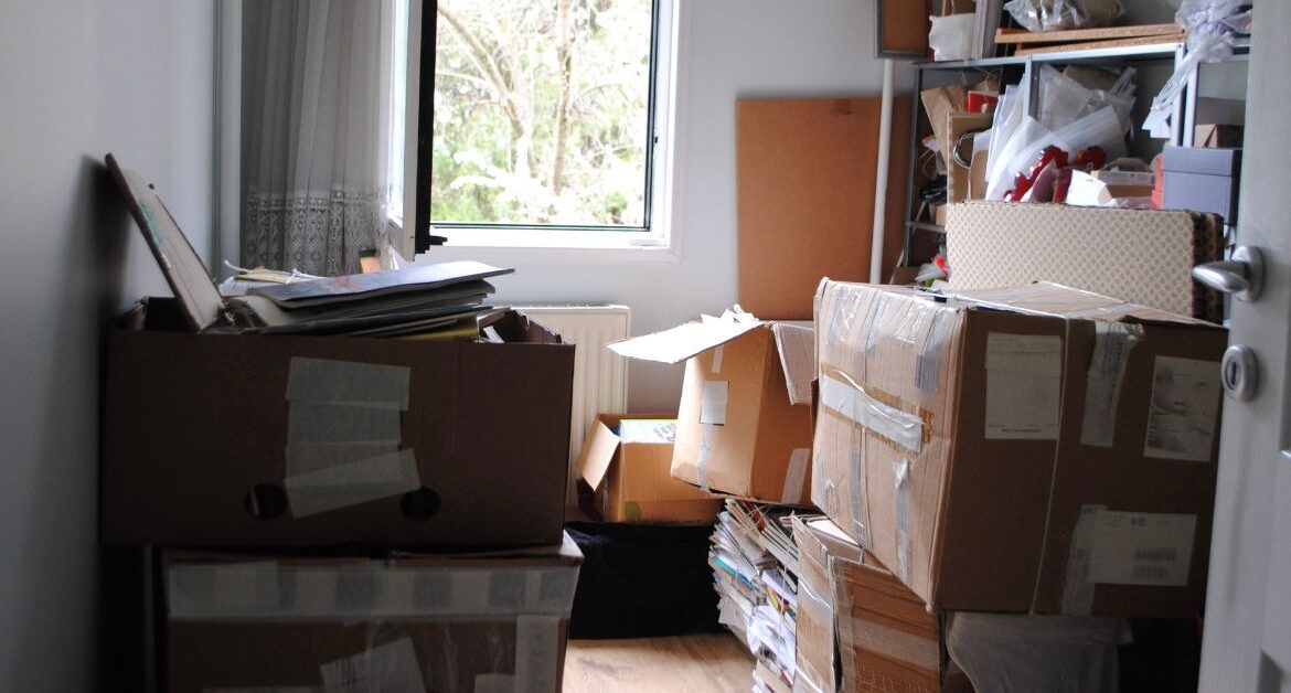 What You Can Expect From an Apartment Cleanout Service