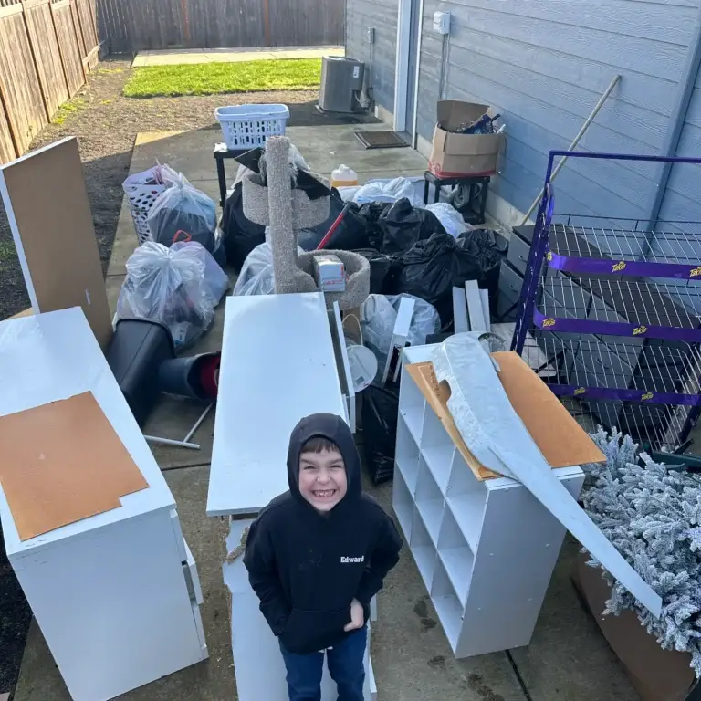 EZ Junk Hauling Job Site - Professional Junk Removal