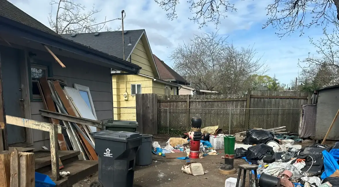 EZ Junk Hauling Loaded Truck