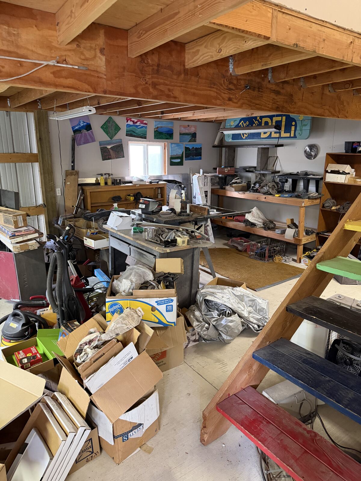 Clean outs in Salem, OR by EZ Junk and Hauling